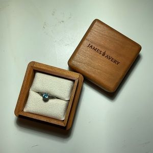 Beautiful James Avery birthstone ring with wooden box! The size is a 6 1/2!